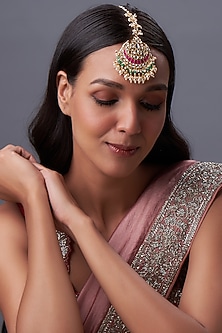 Gold Finish Kundan Polki & Pearl Maangtikka by Bombay Polki-MAANG TIKKA