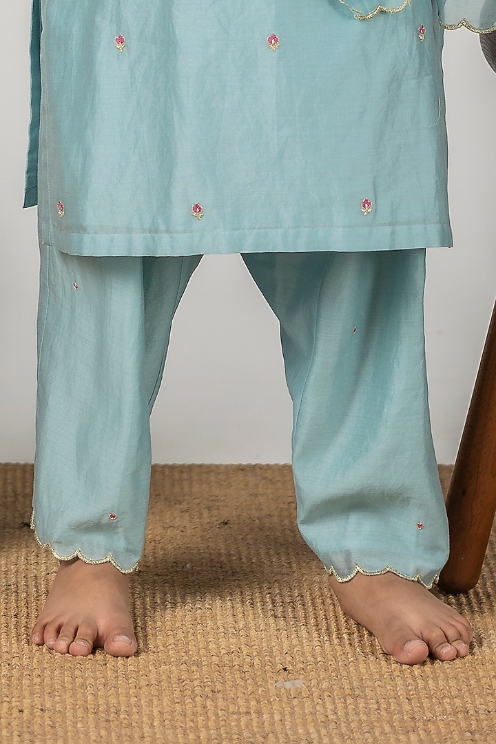 Chalk Blue Embroidered Straight Kurta Set For Girls by Boteh at Pernia's Pop Up Shop