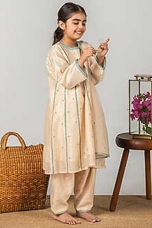 product-color-White