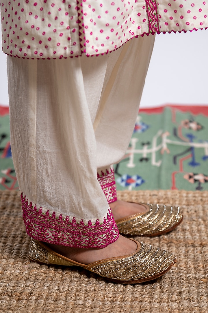 Ivory Printed Kurta Set For Girls by Boteh at Pernia's Pop Up Shop
