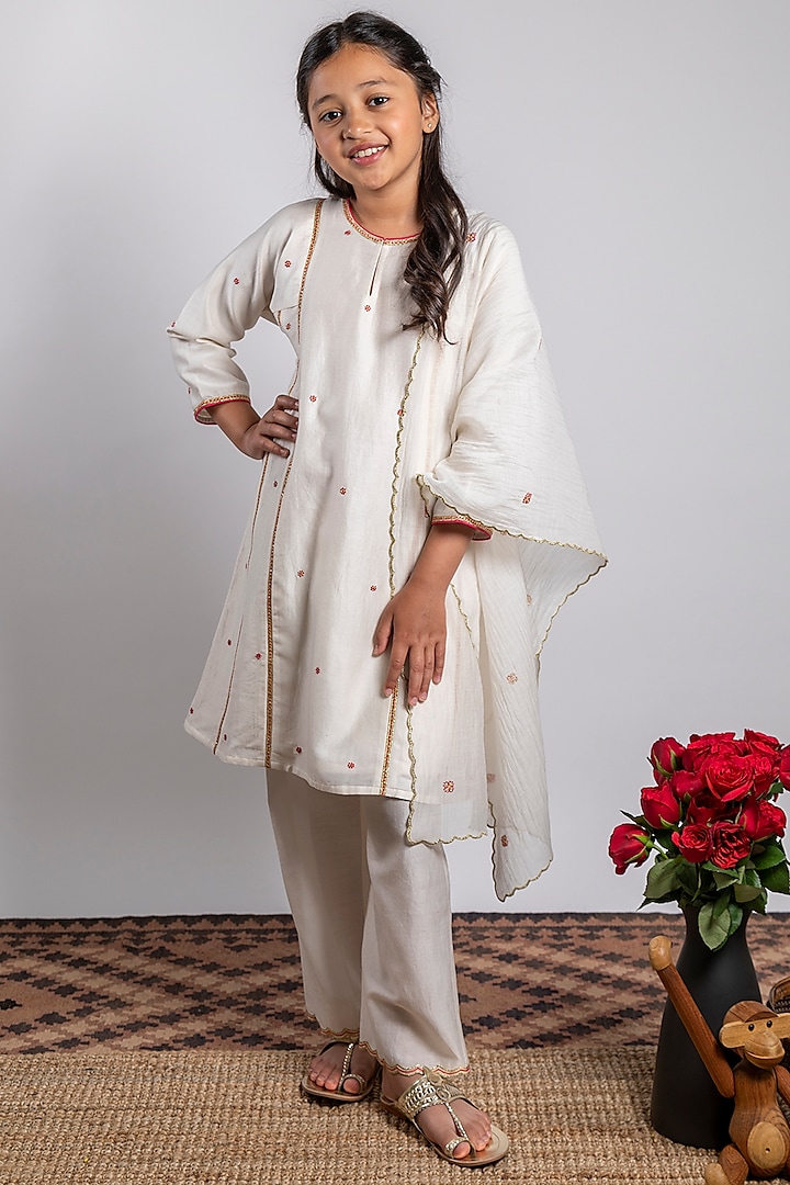 White Embroidered Kurta Set For Girls by Boteh