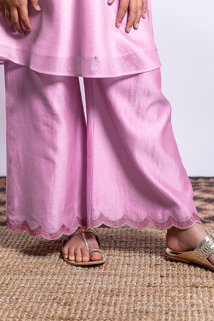 Lilac Embroidered A-Line Kurta Set For Girls by Boteh at Pernia's Pop Up Shop