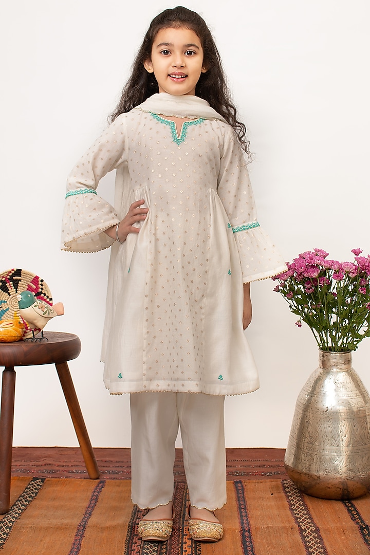 Ivory Chanderi Silk Embroidered Kalidaar Kurta Set For Girls by Boteh at Pernia's Pop Up Shop