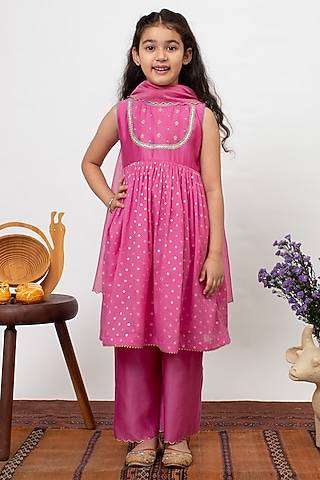 Pink Chanderi Silk Embroidered Kurta Set For Girls by Boteh