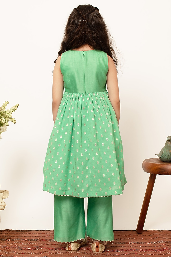 Green Chanderi Silk Embroidered Kurta Set For Girls by Boteh at Pernia ...