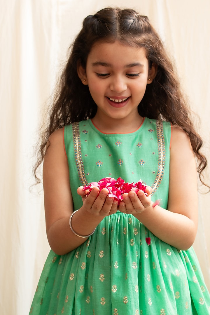 Green Chanderi Silk Embroidered Kurta Set For Girls by Boteh at Pernia's Pop Up Shop