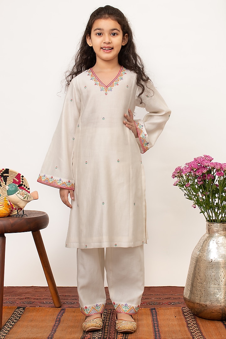 Ivory Chanderi Silk Embroidered Kurta Set For Girls by Boteh