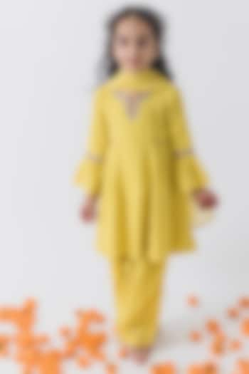 Yellow Chanderi Silk Embroidered Kurta Set For Girls by Boteh