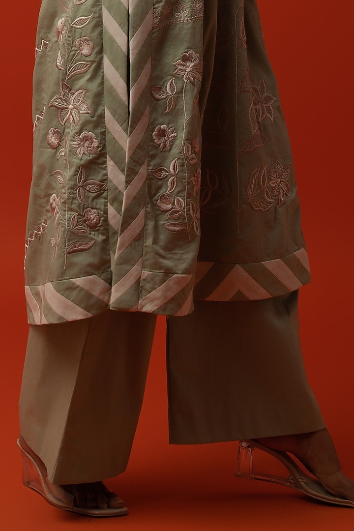 Aqua Cotton Floral Thread Embroidered Kurta Set by BO TREE at Pernia's Pop Up Shop