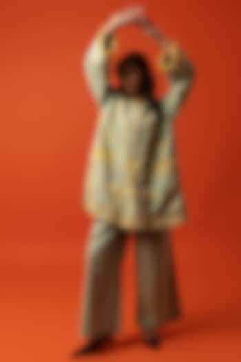 Aqua Cotton Floral Thread Embroidered Kurta Set by BO TREE at Pernia's Pop Up Shop