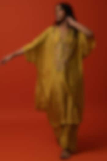 Yellow Silk Floral Thread Embroidered Kaftan Set by BO TREE at Pernia's Pop Up Shop