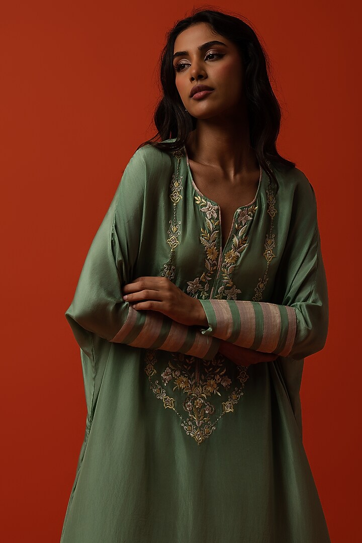 Aqua Green Silk Floral Thread Embroidered Kurta Set by BO TREE at Pernia's Pop Up Shop