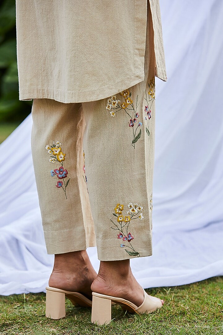 Beige Khadi Silk Thread Embroidered Kurta Set by BO TREE at Pernia's Pop Up Shop