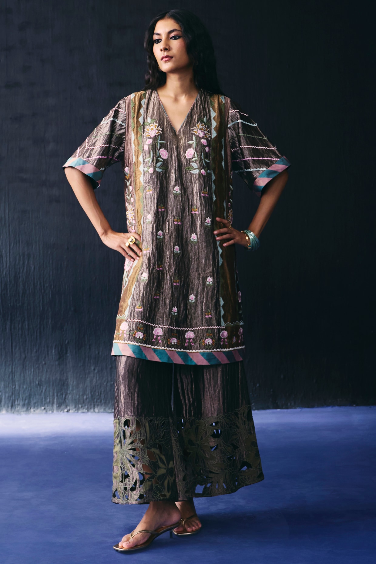 BO TREE Multi-Colored Tissue Thread Embroidered Paneled Kurta Set