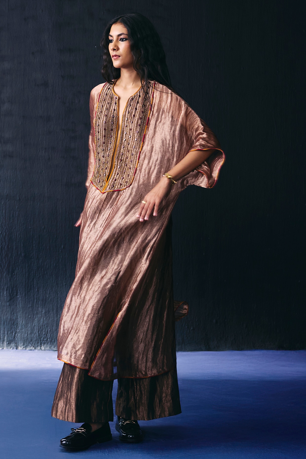 BO TREE Red Tissue Crystal Embroidered Kaftan Set