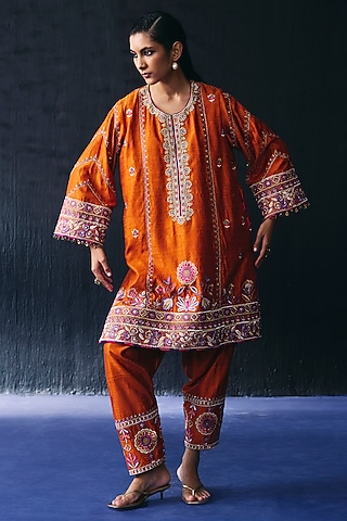Orange Raw Silk Embroidered Kurta Set by BO TREE