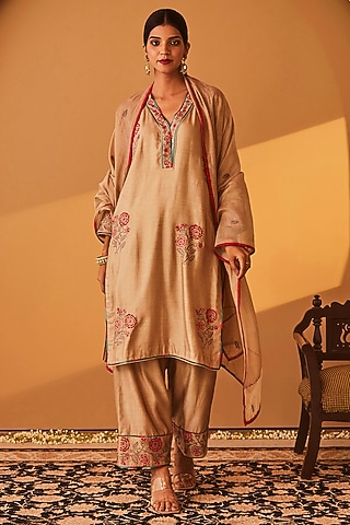 Beige Chanderi Embroidered Kurta Set by BO TREE