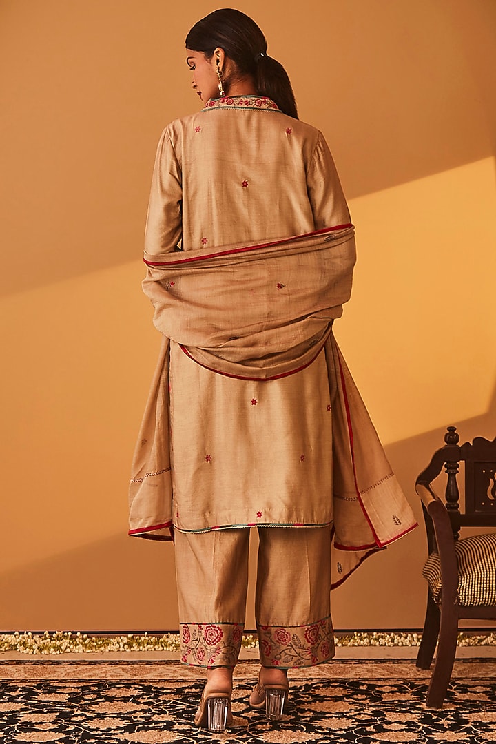 Beige Chanderi Embroidered Kurta Set by BO TREE at Pernia's Pop Up Shop
