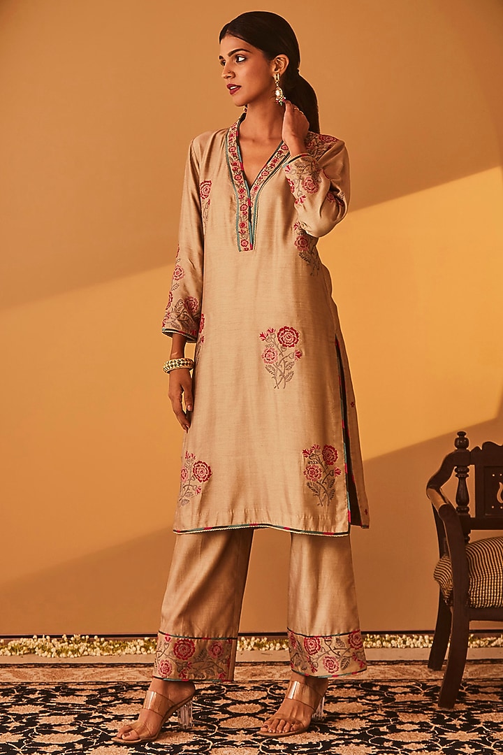 Beige Chanderi Embroidered Kurta Set by BO TREE at Pernia's Pop Up Shop