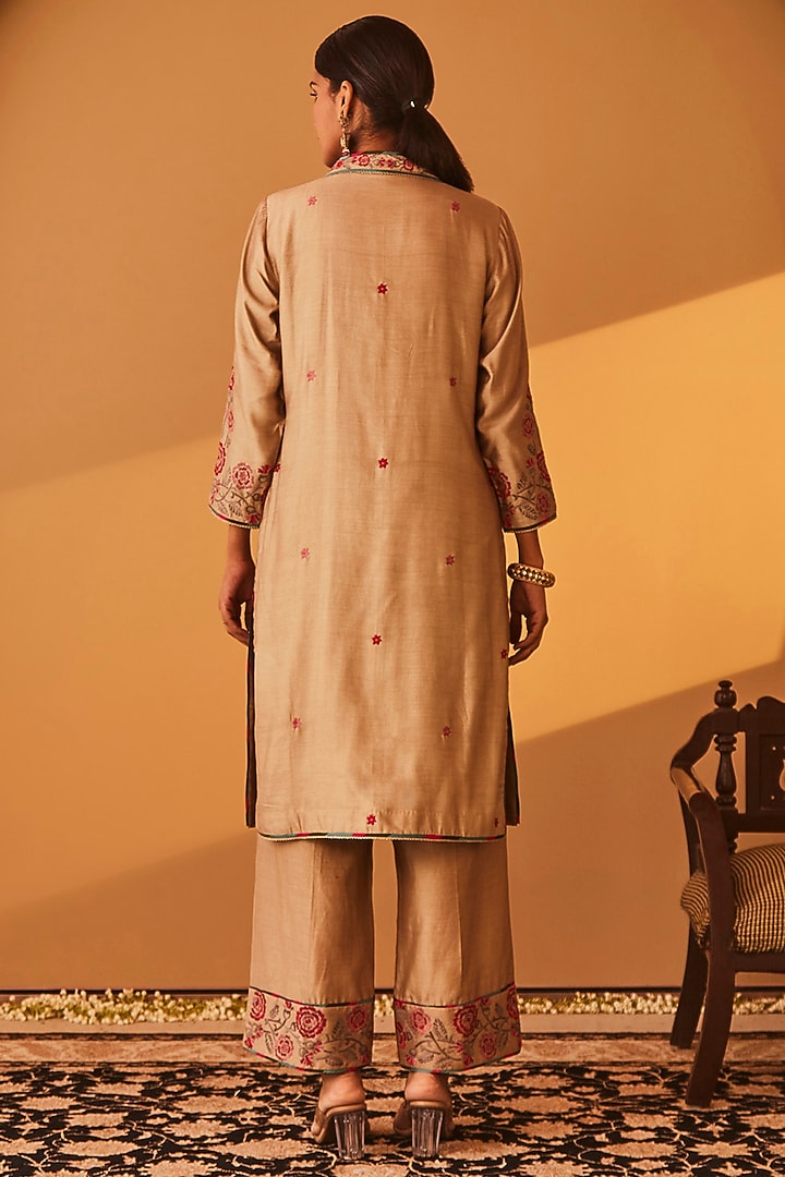 Beige Chanderi Embroidered Kurta Set by BO TREE at Pernia's Pop Up Shop