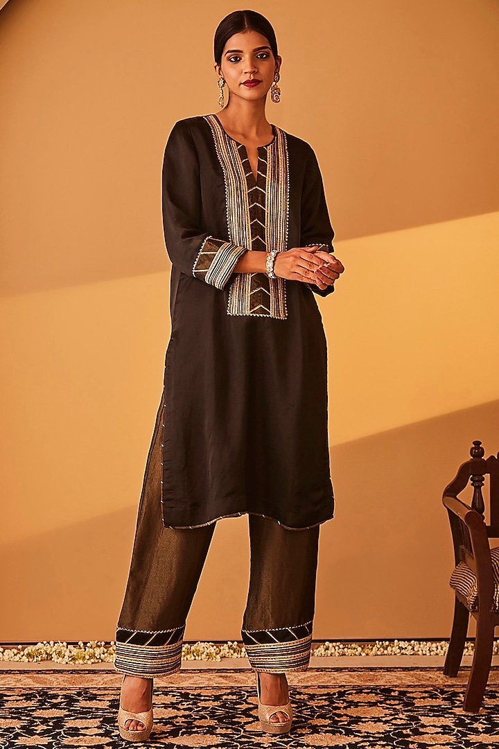 Black Satin Shimmer Organza Gota Embroidered Kurta Set by BO TREE at Pernia's Pop Up Shop