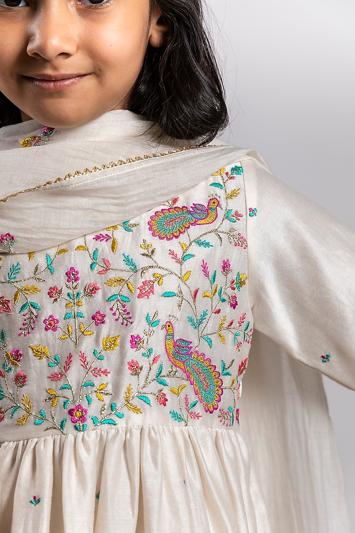Ivory Chanderi Silk Kurta Set For Girls by Boteh at Pernia's Pop Up Shop