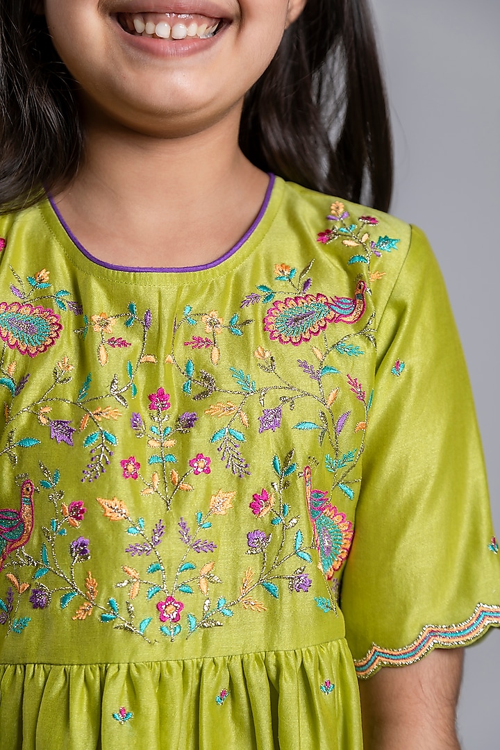 Green Chanderi Silk Kurta Set For Girls by Boteh at Pernia's Pop Up Shop