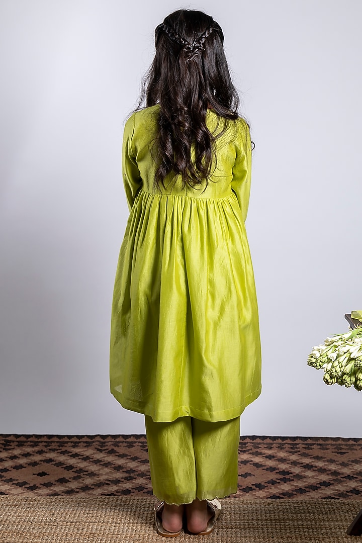 Green Chanderi Silk Embroidered Kurta Set For Girls by Boteh at Pernia's Pop Up Shop