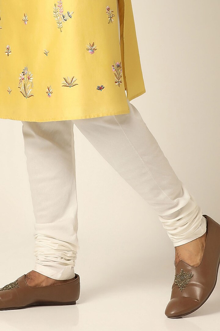 Yellow Chanderi Silk Thread Embroidered Kurta Set by BRAHAAN at Pernia's Pop Up Shop