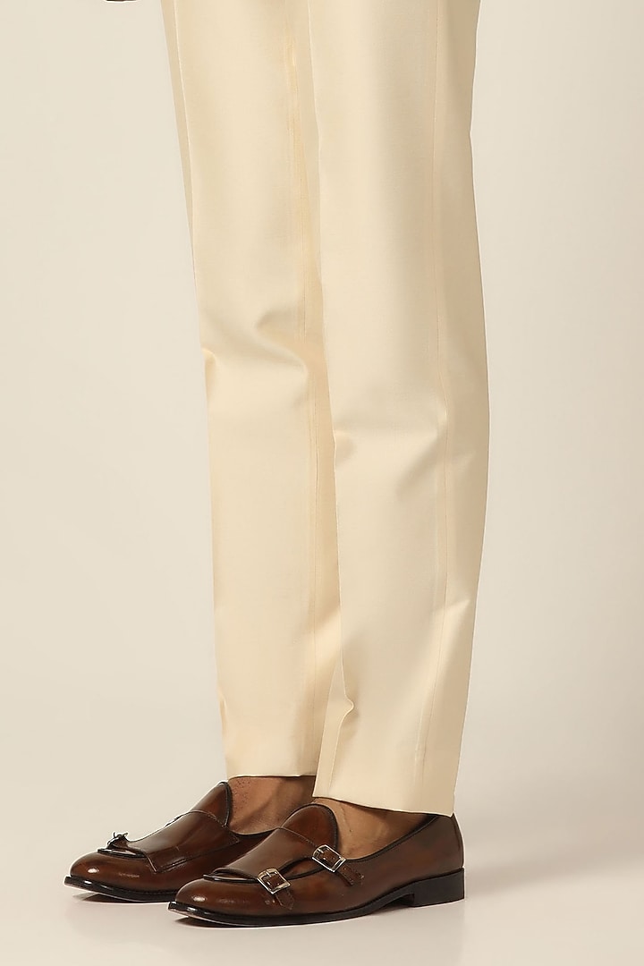 Off-White Raw Silk Embroidered Bandghala Set by BRAHAAN at Pernia's Pop Up Shop