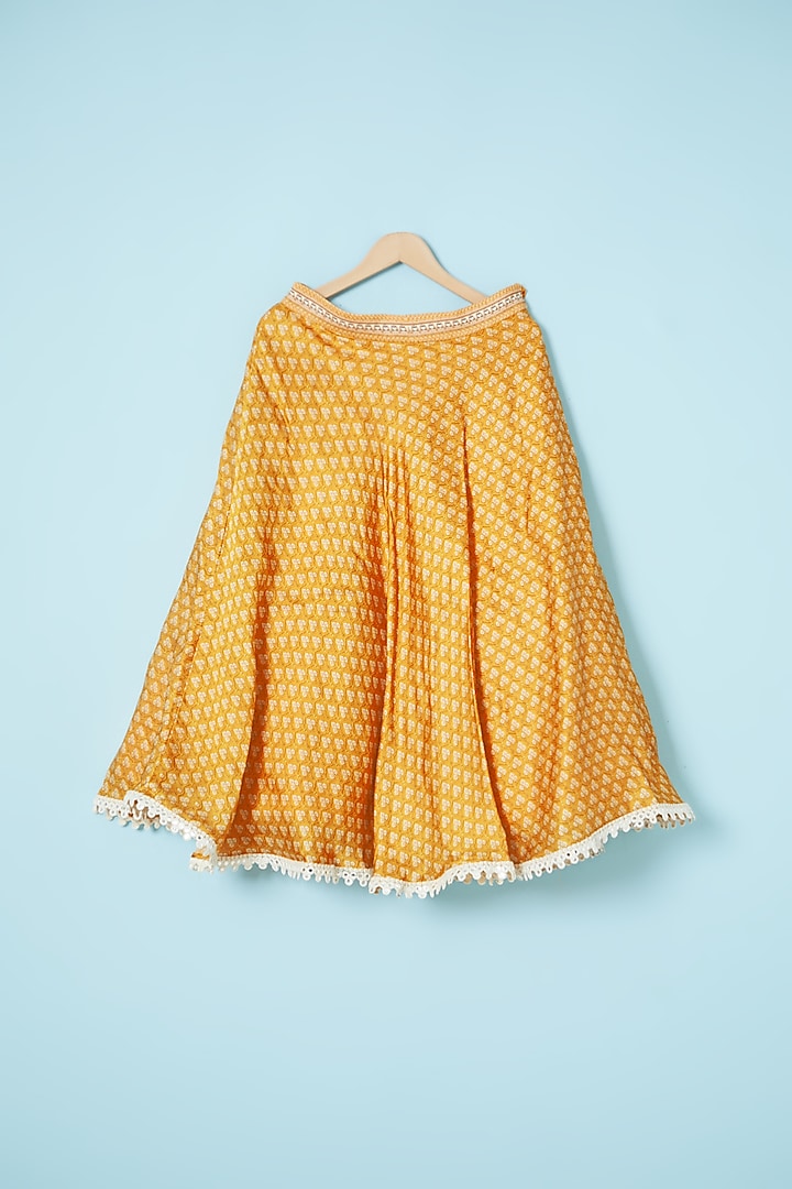 Yellow Silk Printed Lehenga Set For Girls by Brat N Pret at Pernia's Pop Up Shop