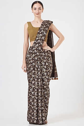 Rustic Brown Printed Saree Set by Brij Bari