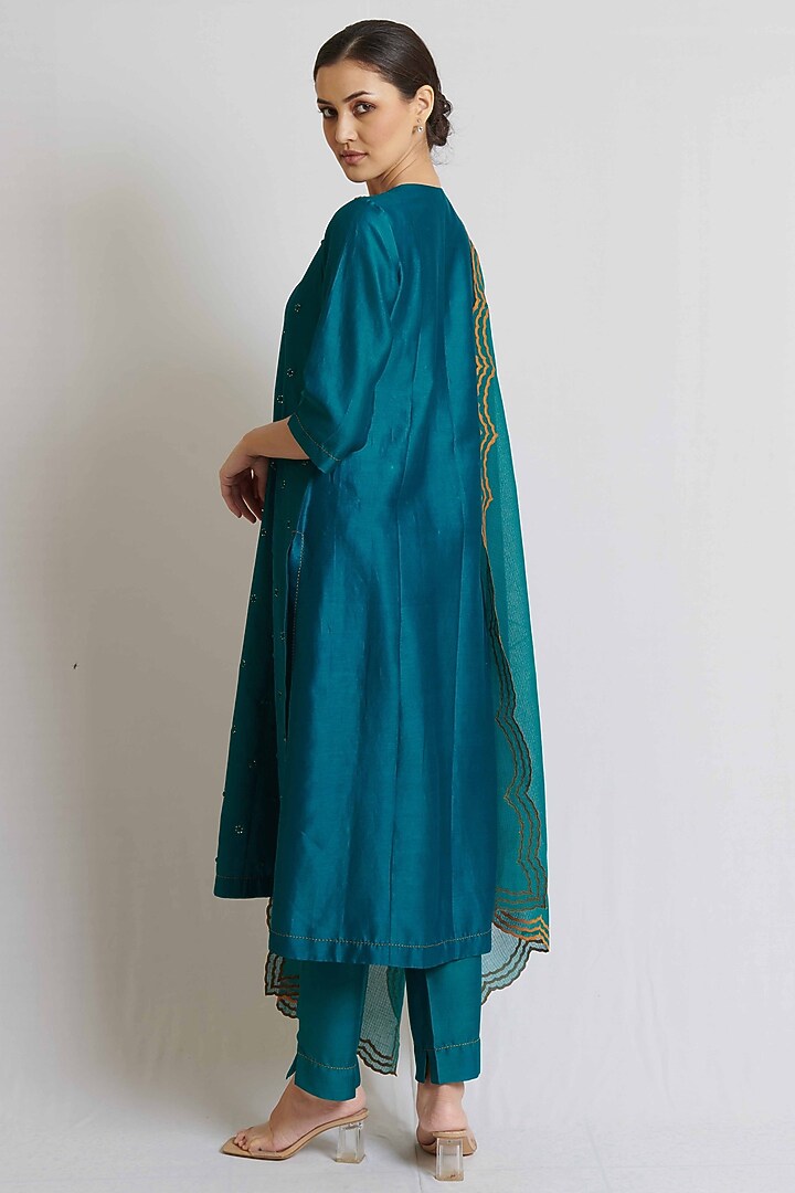 Peacock Green Chanderi Embroidered Long Kurta Set by BRIJ at Pernia's Pop Up Shop
