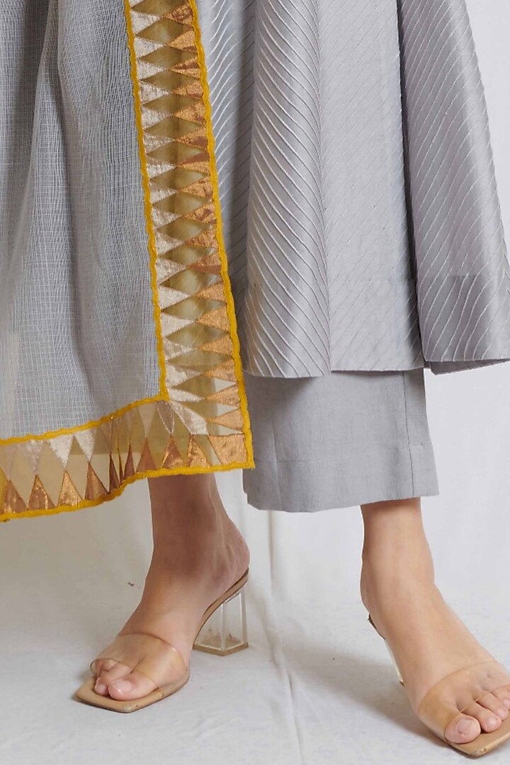Grey Chanderi Embroidered Long Kurta Set by BRIJ at Pernia's Pop Up Shop