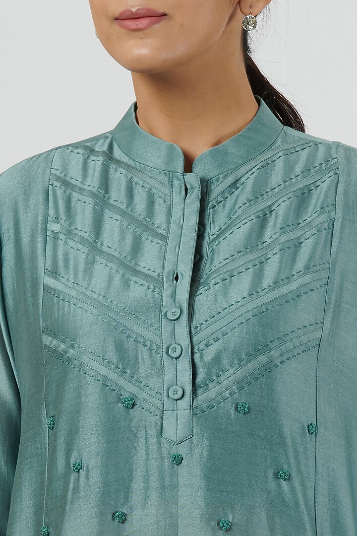 Turkish Blue Chanderi Embroidered Kurta Set by BRIJ at Pernia's Pop Up Shop