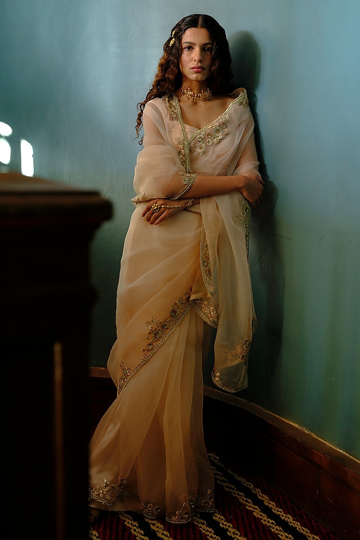 Peach Silk Organza Pearl Embellished Saree Set by Bruhi pant at Pernia's Pop Up Shop