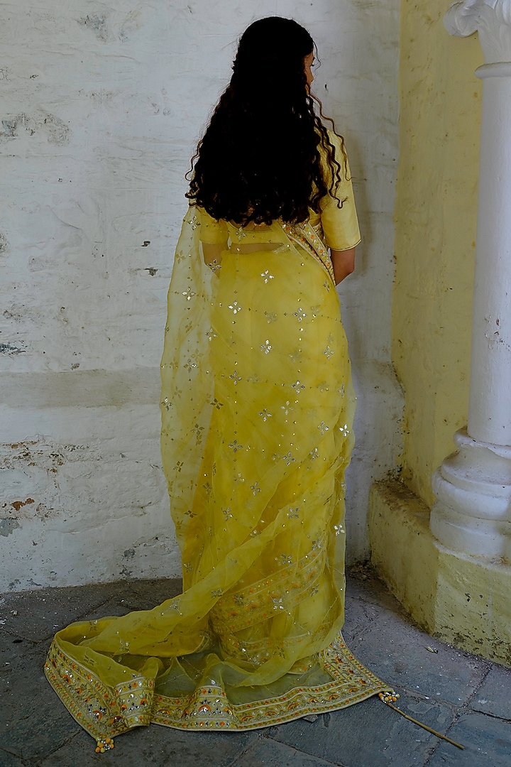 Yellow Silk Organza Resham Work Wedding Saree Set by Bruhi pant at Pernia's Pop Up Shop