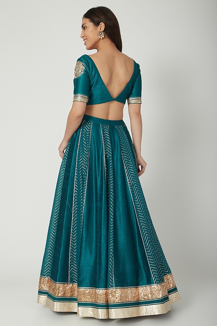 Emerald Green Zardosi Embroidered Wedding Lehenga Set by Breathe By Aakanksha Singh at Pernia's Pop Up Shop
