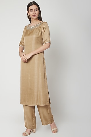 Dark Beige Embroidered Kurta With Pants by Breathe By Aakanksha Singh