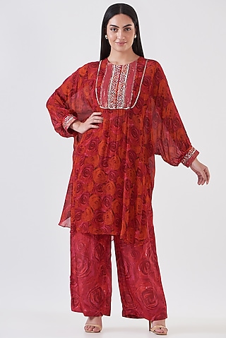 Fuchsia Red Chinon Handpainted Kaftan Set by Breathe By Aakanksha Singh