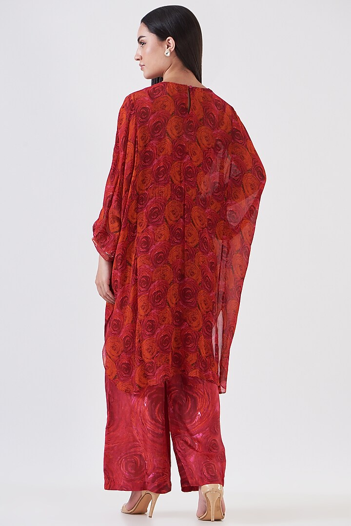 Fuchsia Red Chinon Handpainted Kaftan Set by Breathe By Aakanksha Singh at Pernia's Pop Up Shop