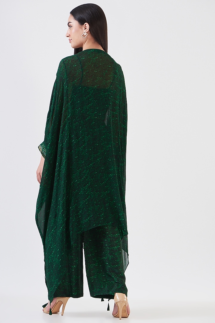 Grass Green Chinon & Shimmer Georgette Printed Kaftan Set by Breathe By Aakanksha Singh at Pernia's Pop Up Shop