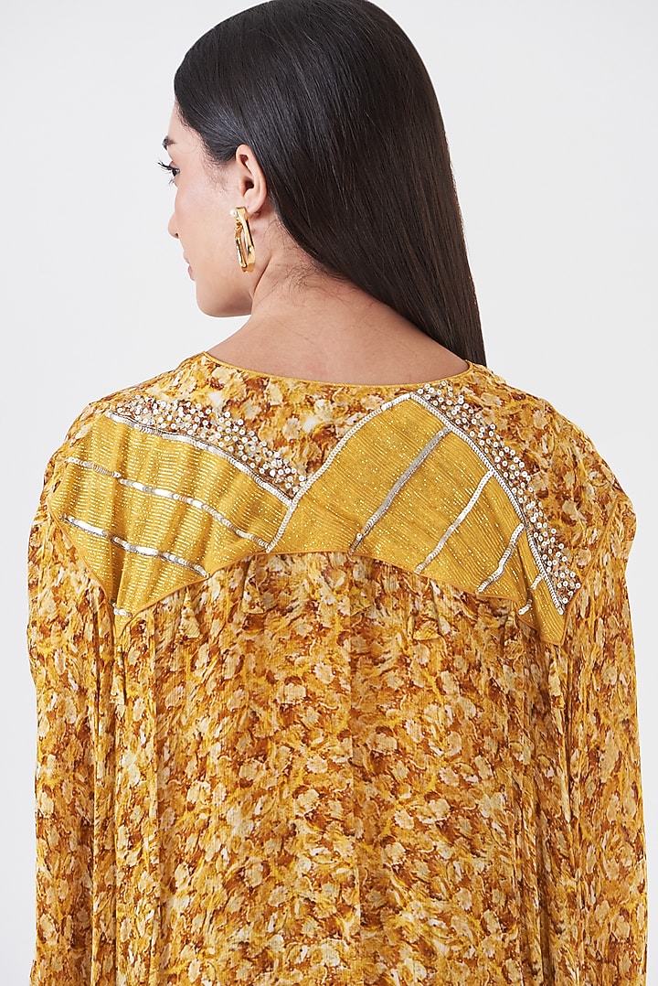Mustard Shimmer Georgette Hand Painted Kaftan Set by Breathe By Aakanksha Singh at Pernia's Pop Up Shop