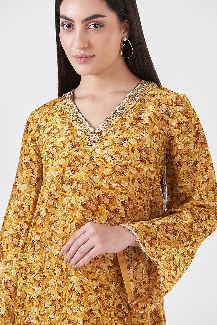 Mustard Upada Hand Painted Tunic Set by Breathe By Aakanksha Singh at Pernia's Pop Up Shop