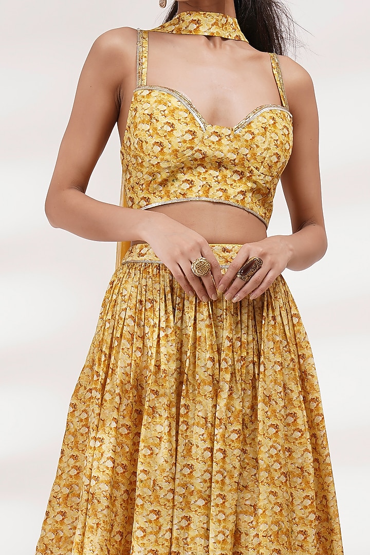 Yellow Silk Floral Hand Painted Wedding Lehenga Set by Breathe By Aakanksha Singh at Pernia's Pop Up Shop