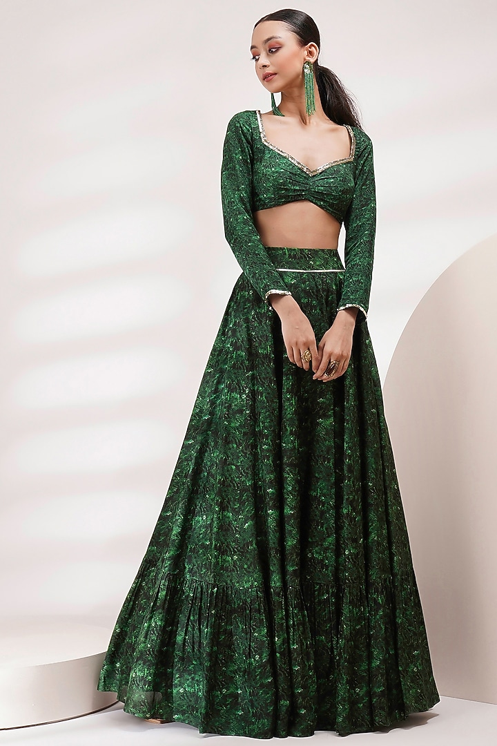 Green Upada Silk & Cotton Voile Hand Painted Wedding Lehenga Set by Breathe By Aakanksha Singh at Pernia's Pop Up Shop