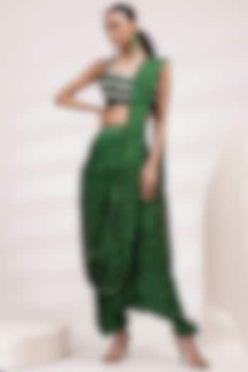 Green Upada Silk & Cotton Voile Dhoti Saree Set by Breathe By Aakanksha Singh at Pernia's Pop Up Shop