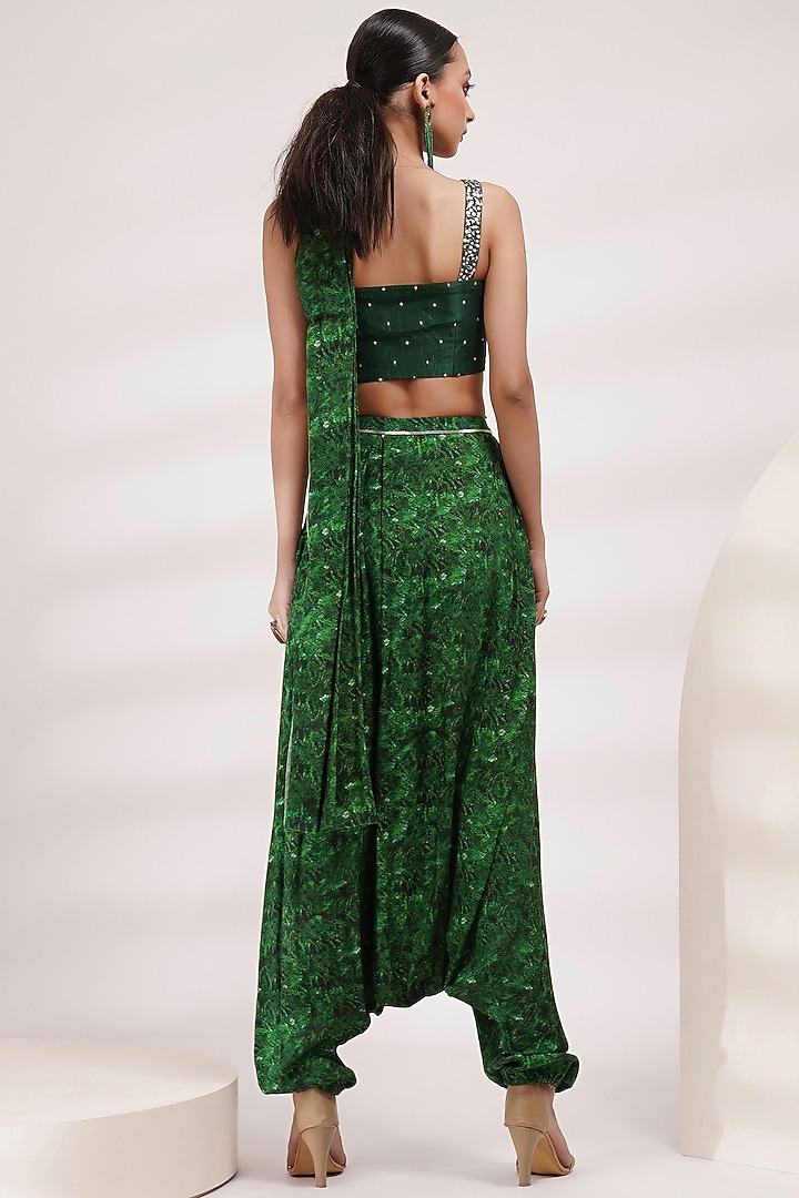 Green Upada Silk & Cotton Voile Dhoti Wedding Saree Set by Breathe By Aakanksha Singh at Pernia's Pop Up Shop