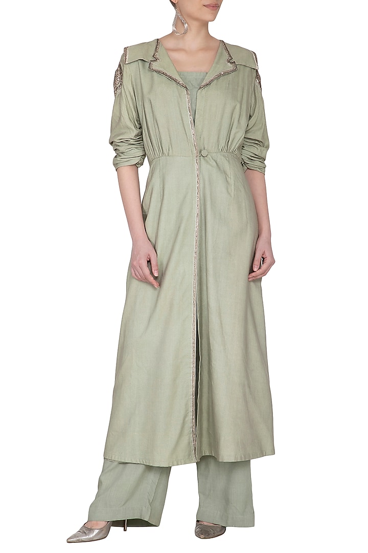 Rusty Green Cotton Silk Thread Embroidered Shrug Jacket Set by Breathe By Aakanksha Singh at Pernia's Pop Up Shop