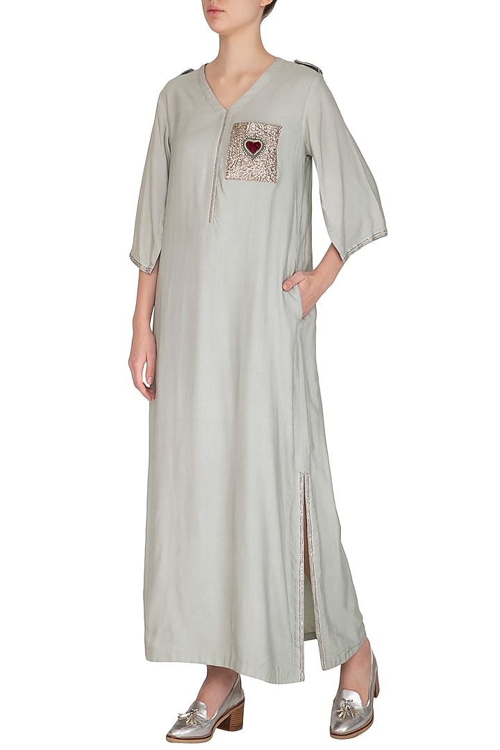 Rusty Green Embroidered Kurta by Breathe By Aakanksha Singh at Pernia's Pop Up Shop